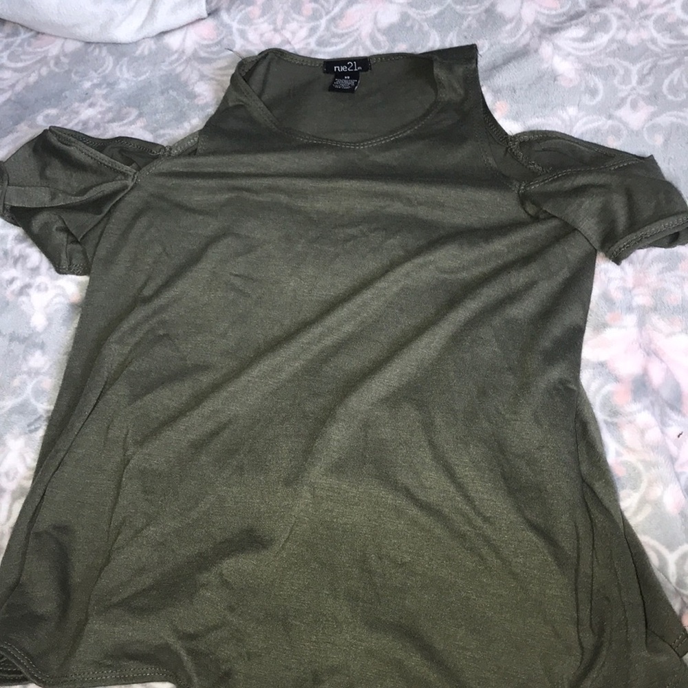 Rue21 shirt